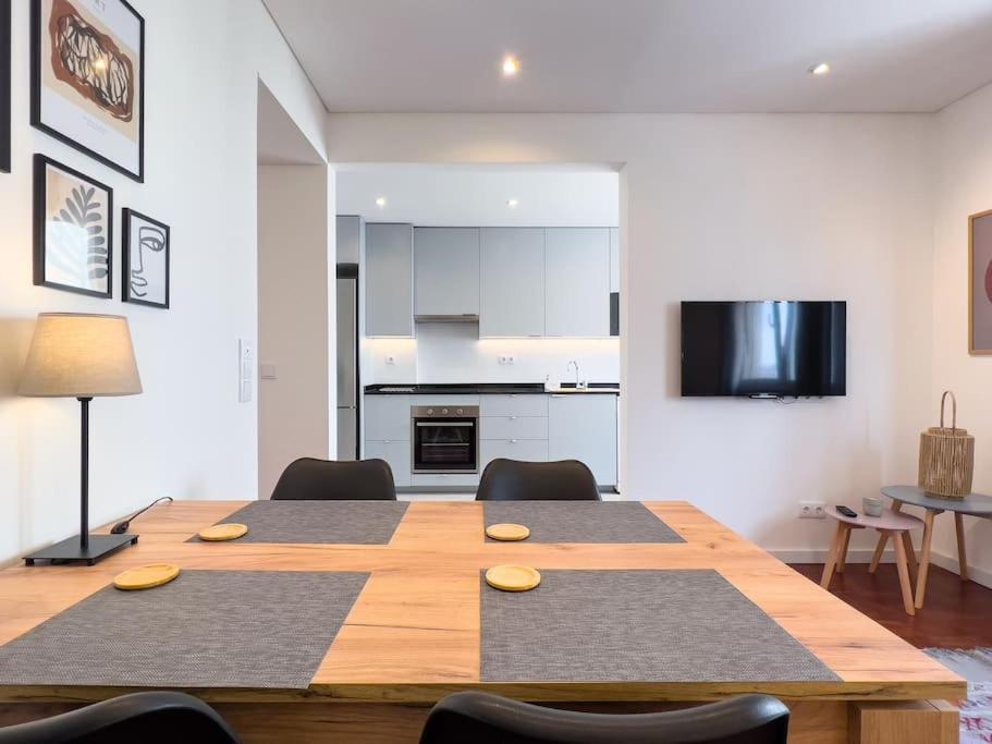 Ferienwohnung Olaias Lisbon 2 Bed Near Metro 2 Exterior foto